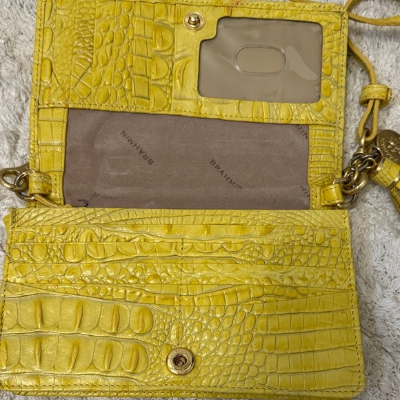 🐊Brahmin Yellow Croc-Embossed Crossbody Bag - Picture 2 of 10